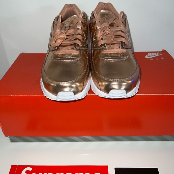 nike air max 90 liquid gold